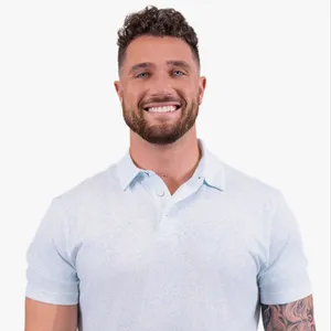 Portrait of Blake Rayner, Real Estate Advisor