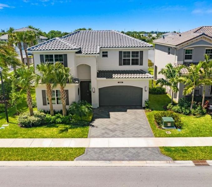 2 story contemporary home at dakota delray