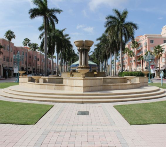 mizner park central fountain